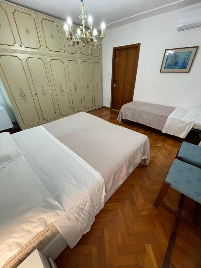 King's Garden Guest house *